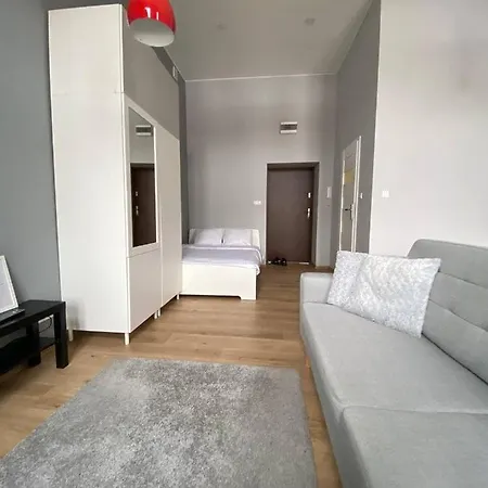 Apartstate On 6 Sierpnia, 37 Apartment