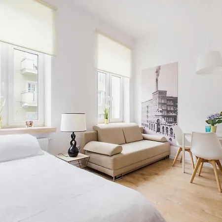 Apartstate On 6 Sierpnia, 37 * Lodz (Lodz)
