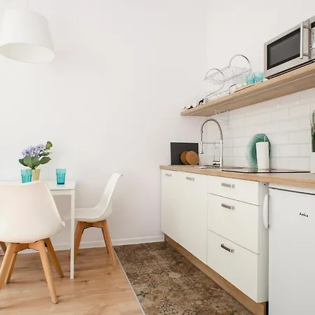 Apartstate On 6 Sierpnia, 37