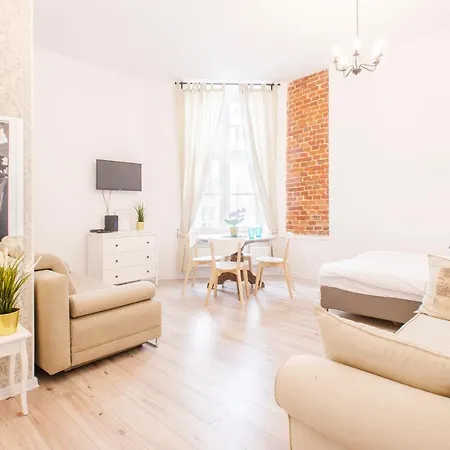 Apartstate On 6 Sierpnia, 37 * Lodz (Lodz)