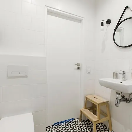 Apartstate On 6 Sierpnia, 37