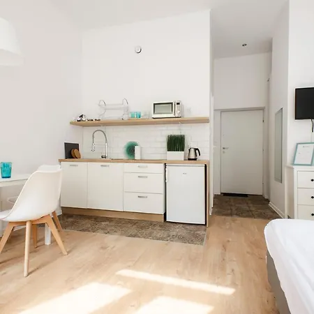 Apartstate On 6 Sierpnia, 37 * Lodz (Lodz)